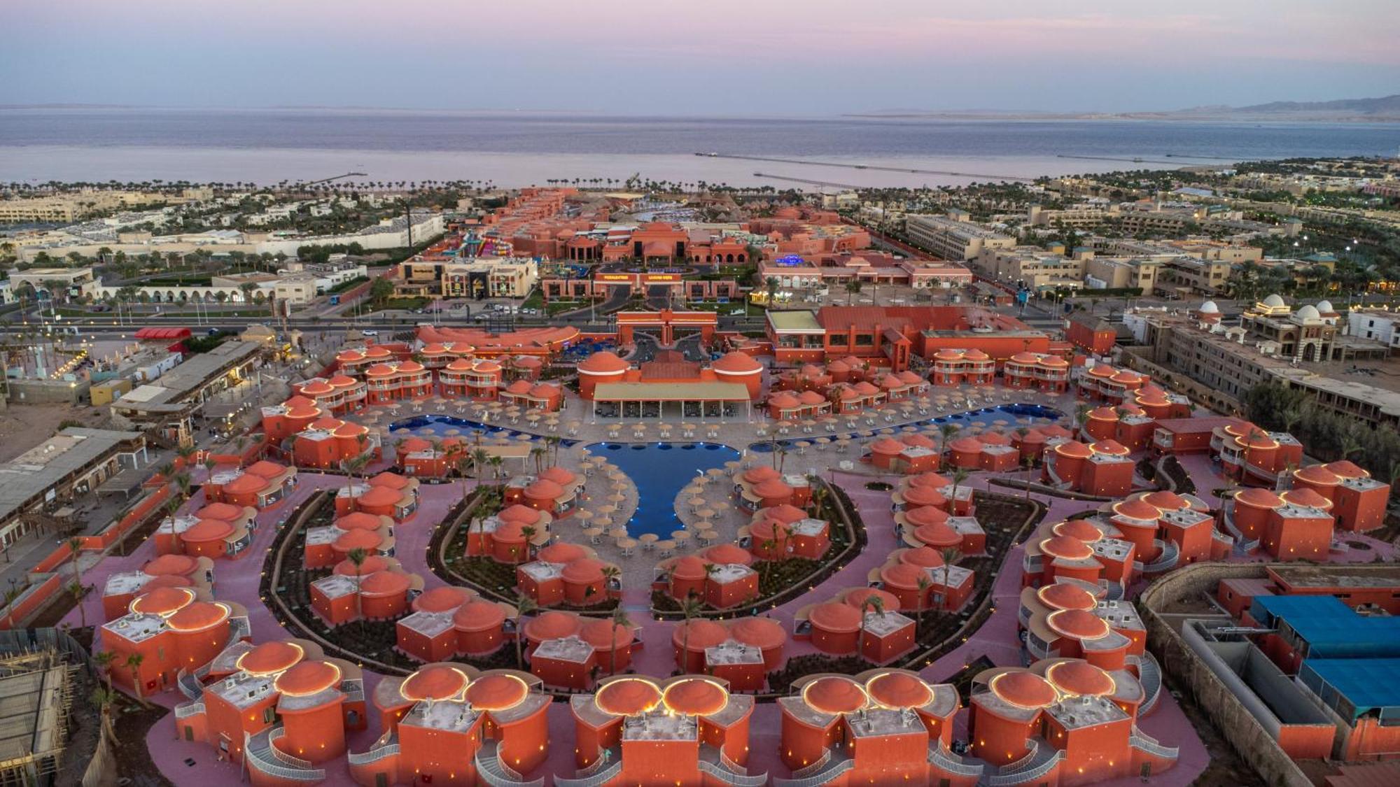 Pickalbatros Laguna Club Resort Sharm El Sheikh Dış mekan fotoğraf Aerial view of the resort