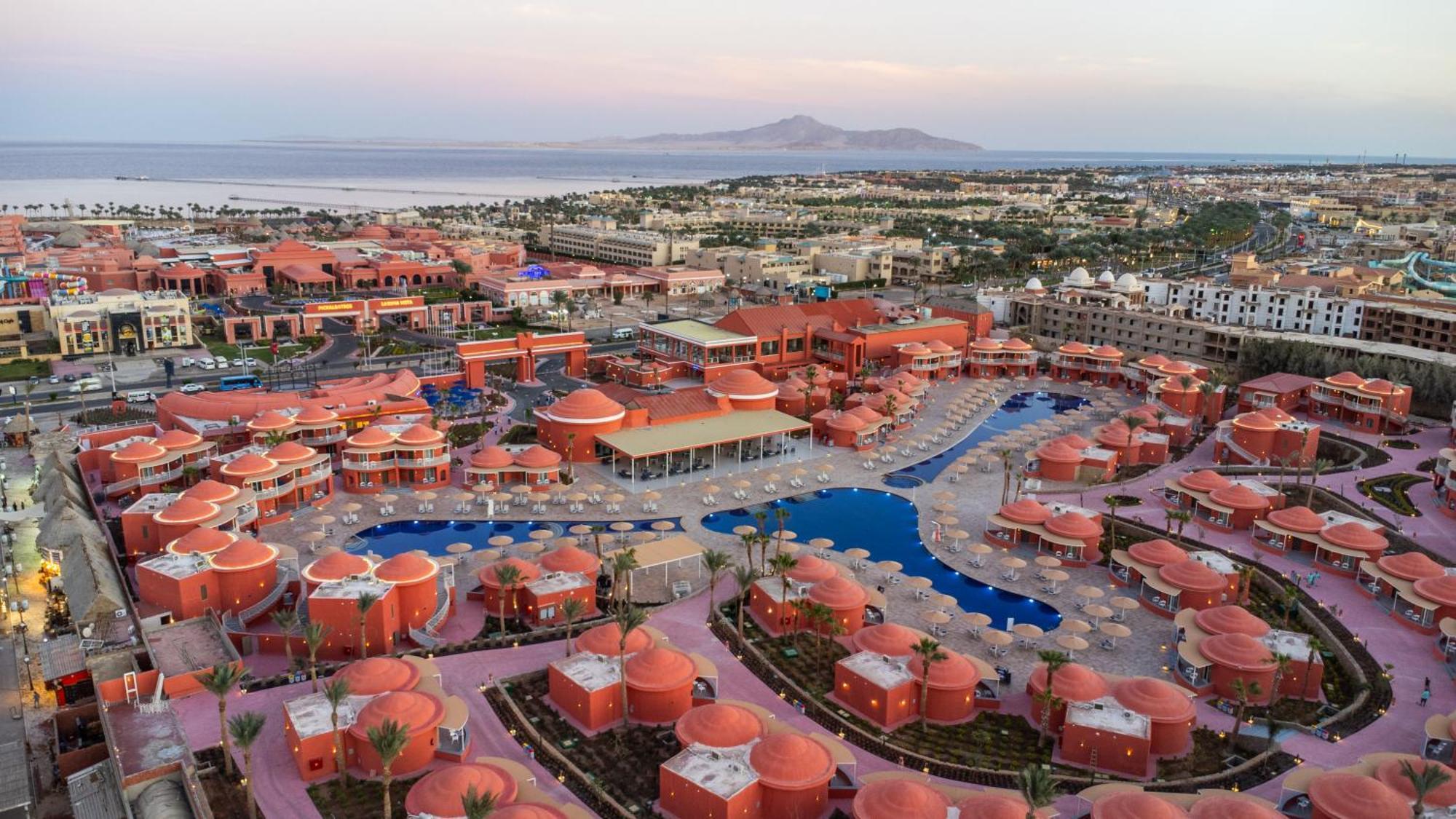 Pickalbatros Laguna Club Resort Sharm El Sheikh Dış mekan fotoğraf Aerial view of the resort