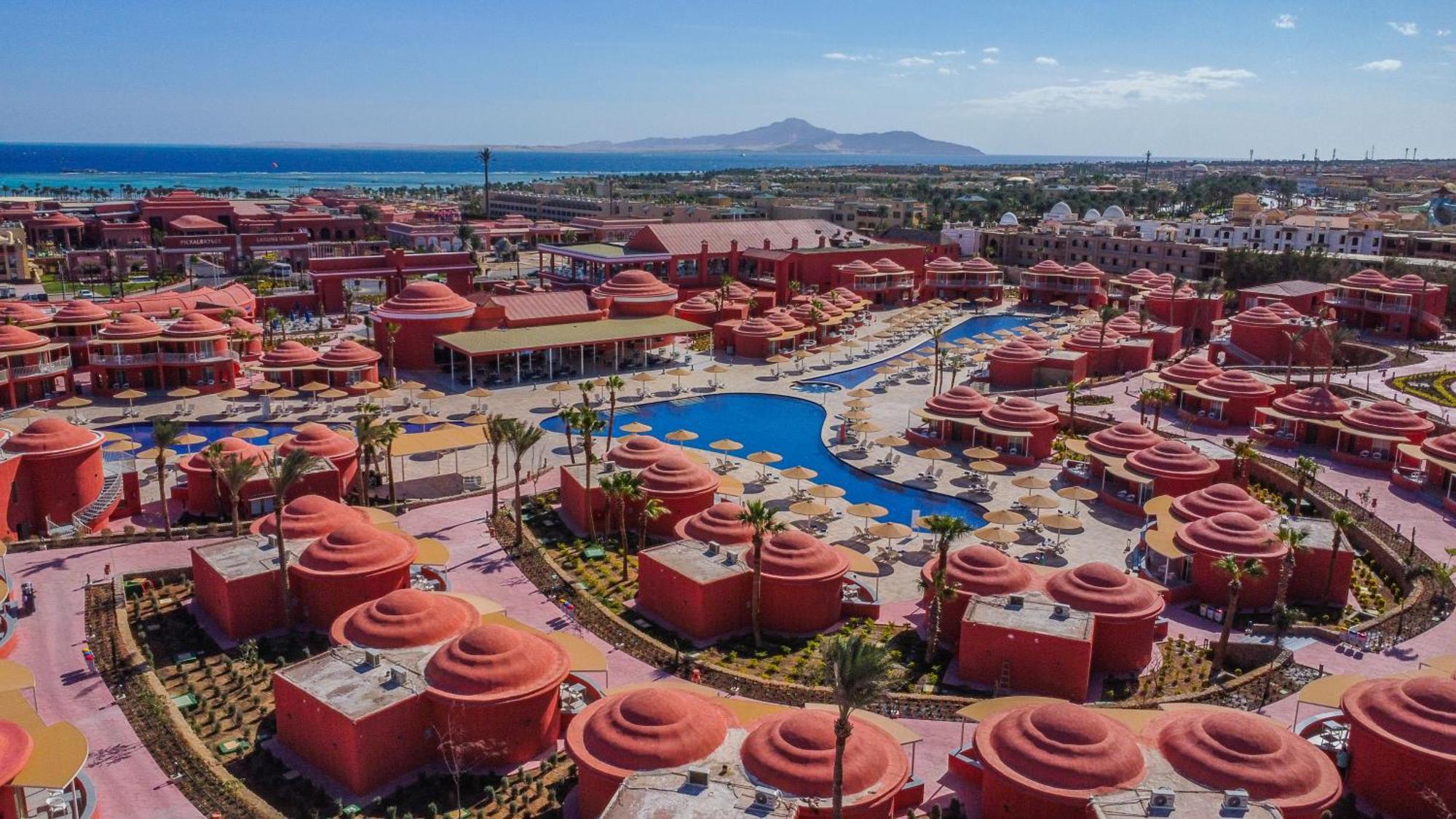 Pickalbatros Laguna Club Resort Sharm El Sheikh Dış mekan fotoğraf Aerial view of the resort