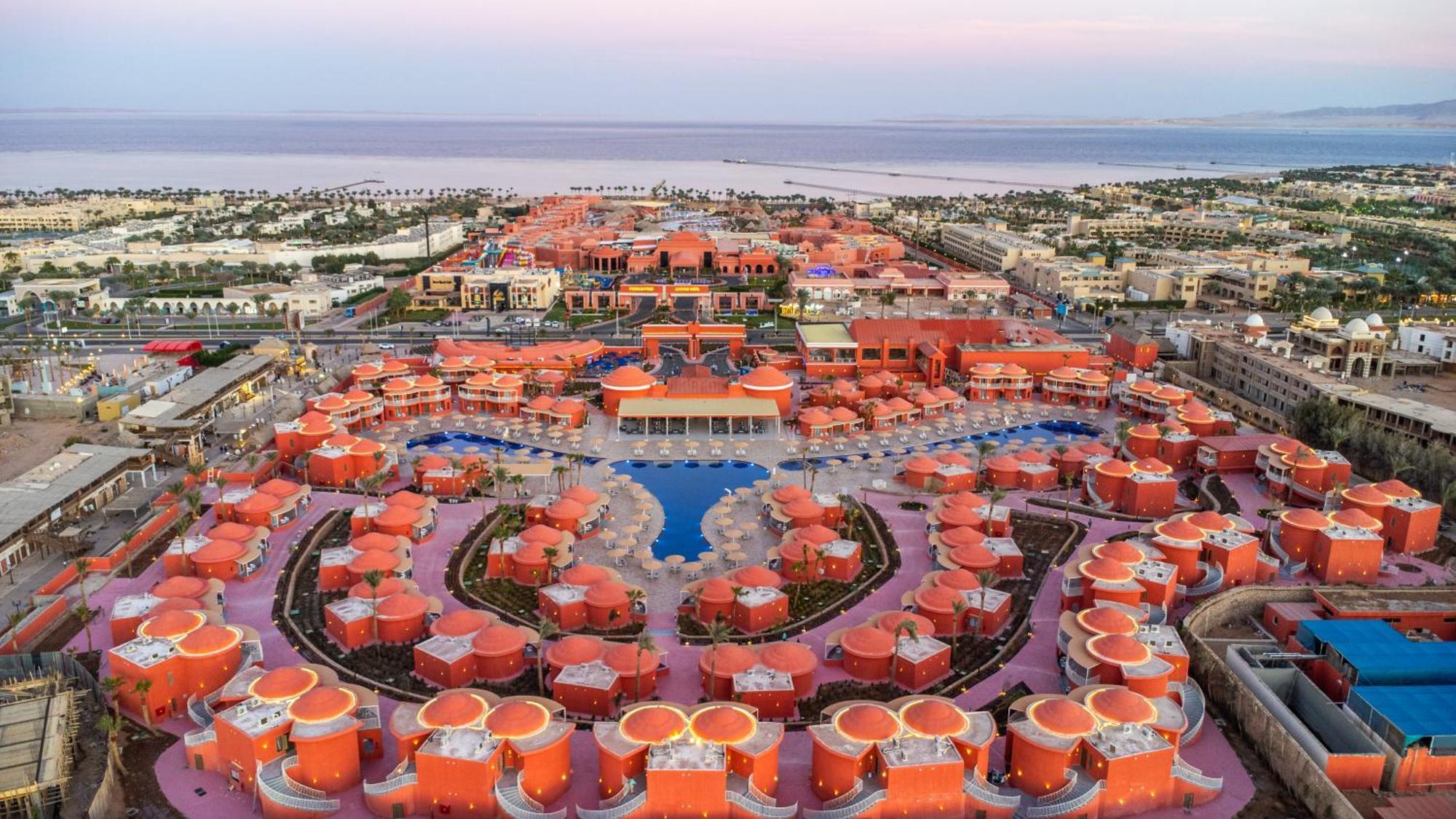 Pickalbatros Laguna Club Resort Sharm El Sheikh Dış mekan fotoğraf Aerial view of the resort