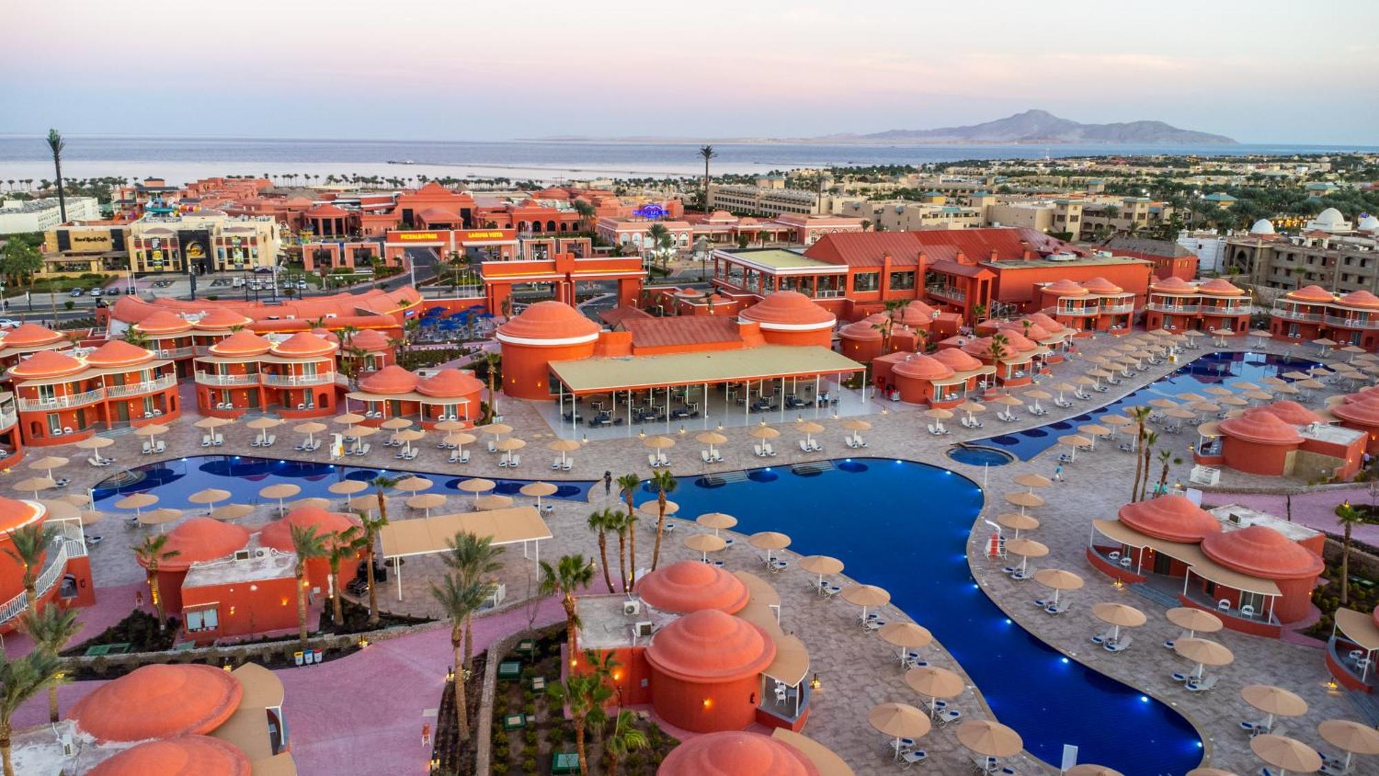 Pickalbatros Laguna Club Resort Sharm El Sheikh Dış mekan fotoğraf Aerial view of the resort