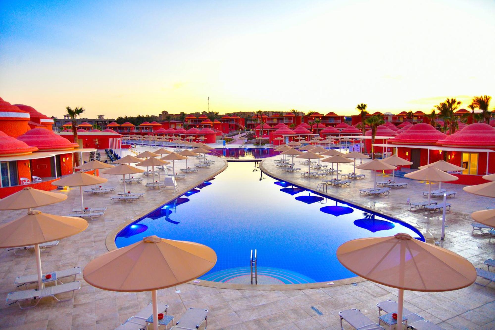 Pickalbatros Laguna Club Resort Sharm El Sheikh Dış mekan fotoğraf Sunrise Grand Select Crystal Bay Resort